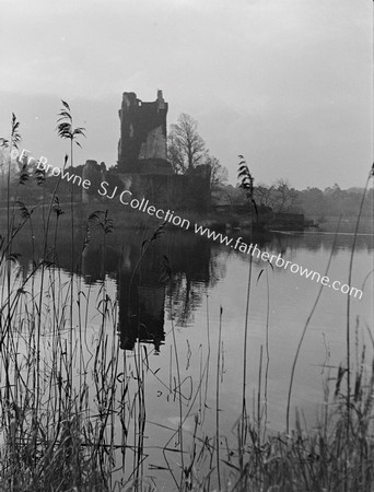 ROSS CASTLE STUDIES WITH REEDS